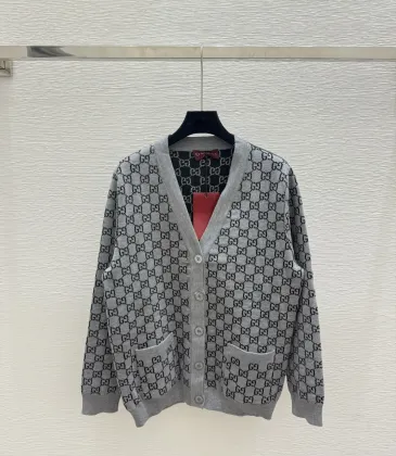 Gucci Monogrammed GG Jacquard V-Neck Cardigan in Grey Knit Fabric #A54561