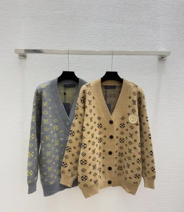 LV Women's Knitted Sweaters  Iconic Monogram Pattern in Dual Colors for Luxury Fashion Aficionados #A56294