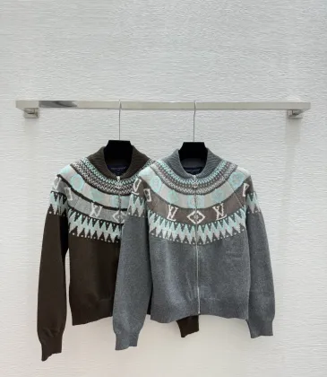 LV Women's Knitted Sweaters  Iconic Monogram Pattern in Dual Colors for Luxury Fashion Aficionados #A56296