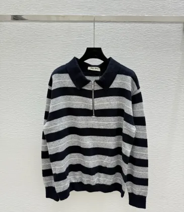 Miu Miu Ecru Cannage Knit Cropped Zip-Up Cardigan   Classic Luxury Piece #A54560