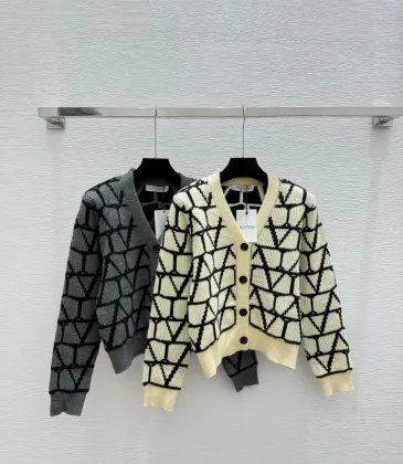 Valentino Women's V Neck Cardigan Sweaters Iconic V Logo Pattern in Dual Colors for Luxury Fashion Enthusiasts #A57753
