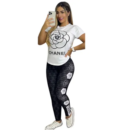 Chanel 2023 new Fashion Short Tracksuits for Women #999932733