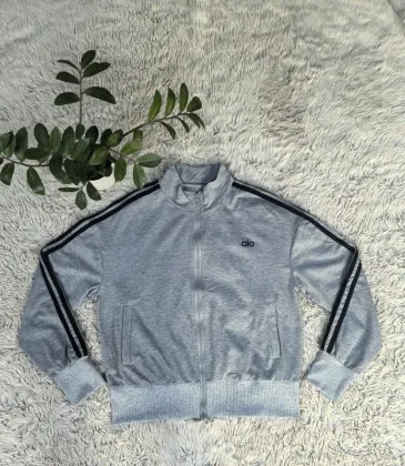 Special Offer Tops  Alo Yoga Women's Loungewear Sets  Signature Logo Design in Black   White with Comfortable Fit for Active Fashionistas   #A57325